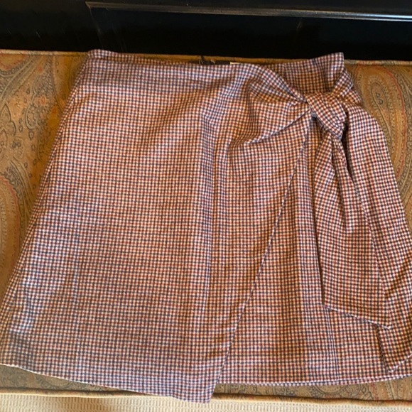 Wilfred Dresses & Skirts - Wilfred Skirt